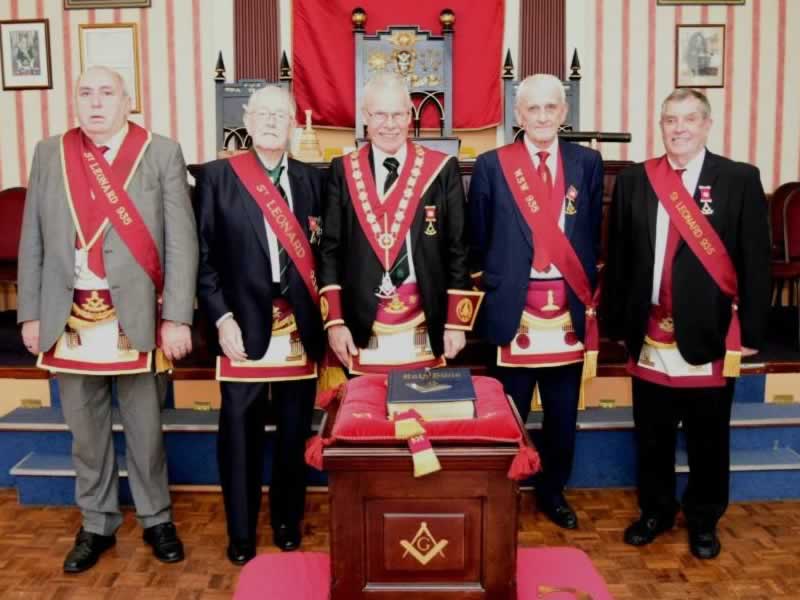 Lodge St. Leonard No.935 Presentation