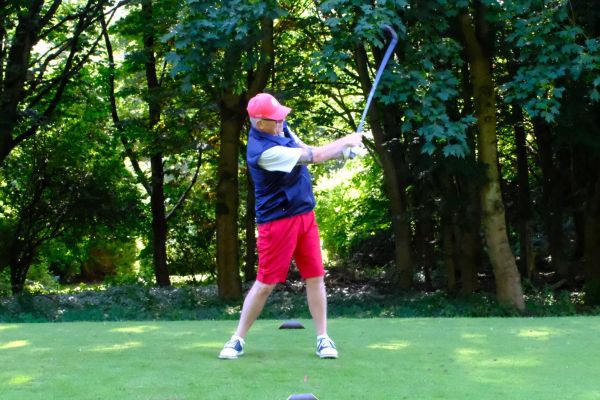 golf-11FCC8BCDB-8C5F-7C38-EA13-7B3907841366.jpg