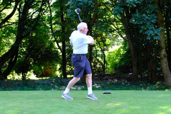 golf-3041DCF8FD-70DF-52F3-3B91-D630425AA1C8.jpg