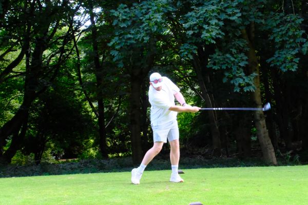 golf-604323629A-410D-92F0-363B-EB508D7CAAC6.jpg